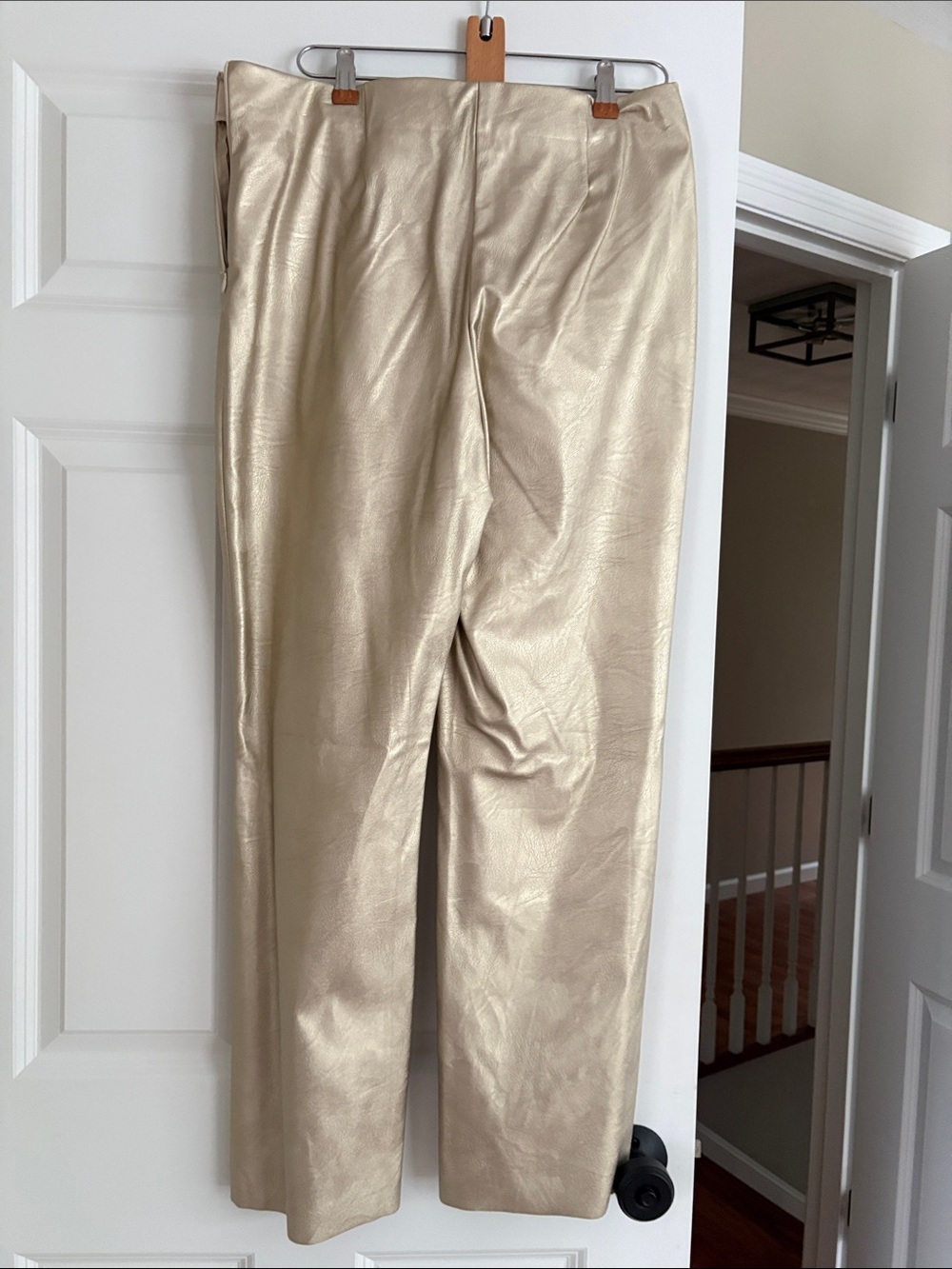 Metallic Gold women’s Straight-Leg Pants